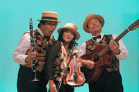 Trio Manouche (トリオ マヌーシュ)